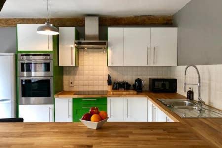 Old Fleece Apartments Stroud  Ngoại thất bức ảnh