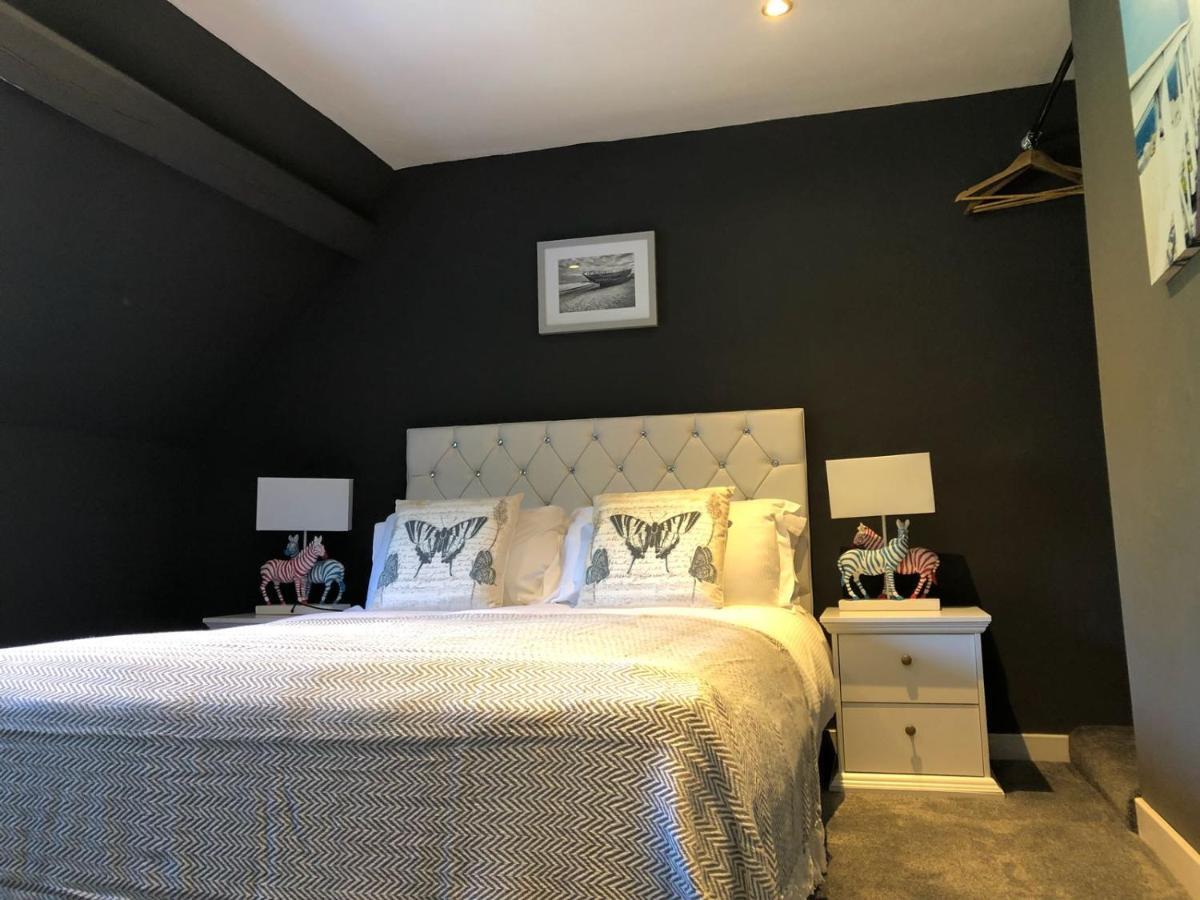 Old Fleece Apartments Stroud  Ngoại thất bức ảnh